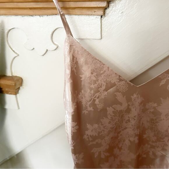 Lulus Womens Beige Satin Sleeveless V-Neck Jacquard Mini Slip Dress Size L - Picture 2 of 5